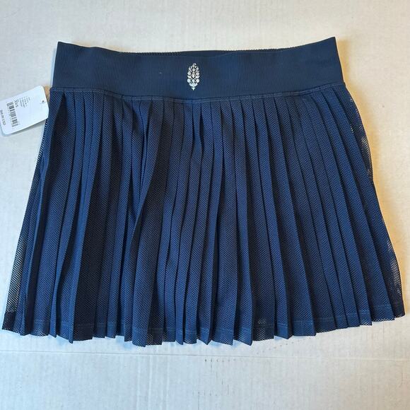 NEW Free People Rally Ruffle Pleated Skort Sz XS/S - Picture 2 of 8